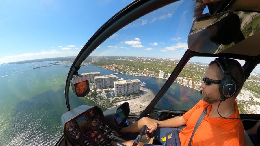 Miami: 20-Minute Private Helicopter Tour - Key Biscayne and the search for wildlife
