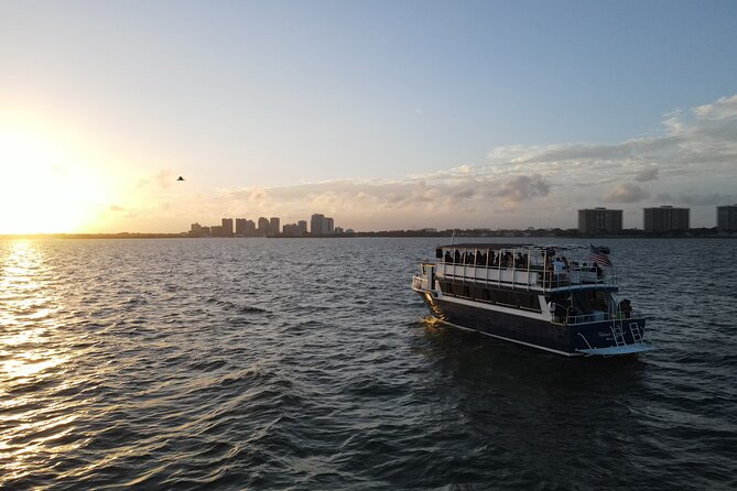 Miami: 3-Hours All Inclusive Party Boat Cruise - The important boarding and capacity warning