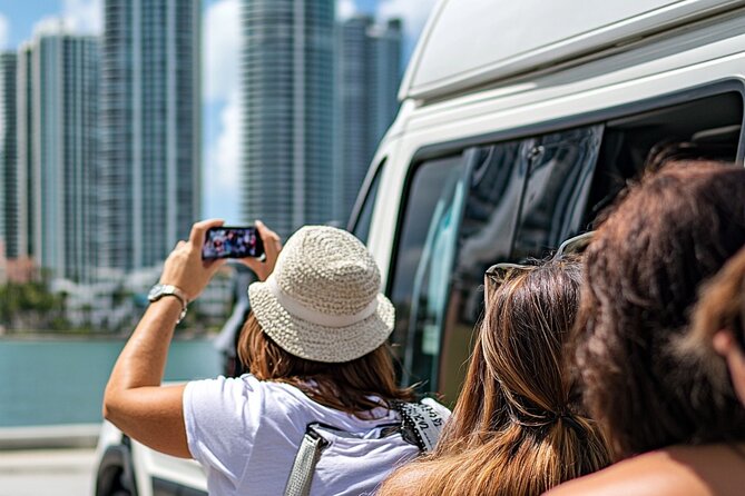 Miami 3 in 1 City Tour: South Beach, Wynwood & Little Havana - A fast way to read Miami’s different faces