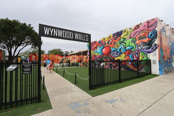 Miami 3 in 1 City Tour: South Beach, Wynwood & Little Havana - Bayside Marketplace and Biscayne Bay views