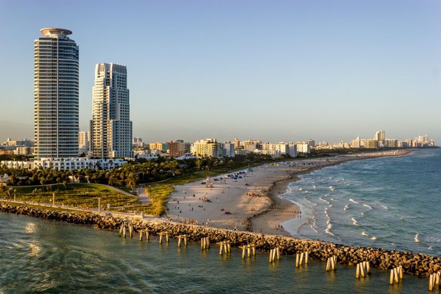 Miami: 30-Minute Helicopter Tour - Beach, Downtown & Islands - Practical preparation before you fly