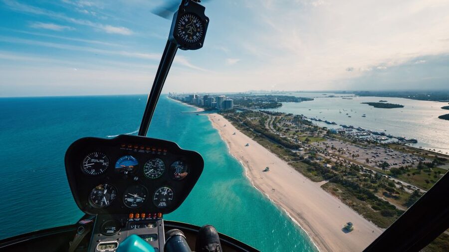 Miami: 30-Minute Helicopter Tour - Beach, Downtown & Islands - What the private format changes