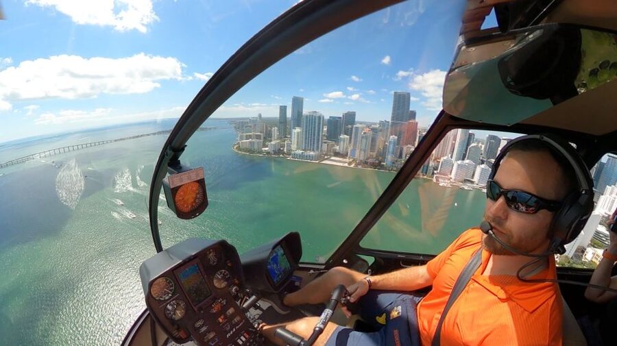 Miami: 30-Minute Helicopter Tour - Beach, Downtown & Islands - Who should book this flight?