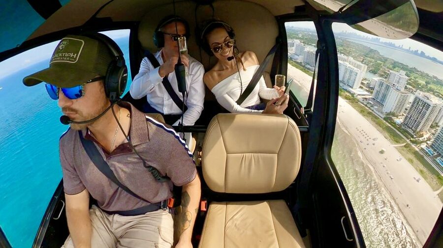 Miami: 30-Minute Private Helicopter Tour with Champagne - Starting at Miami Executive Airport