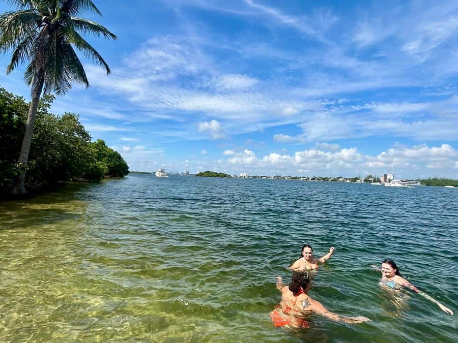 Miami: 4-Hour Island Hopping Boat Trip with Water Toys - Key points to know before booking