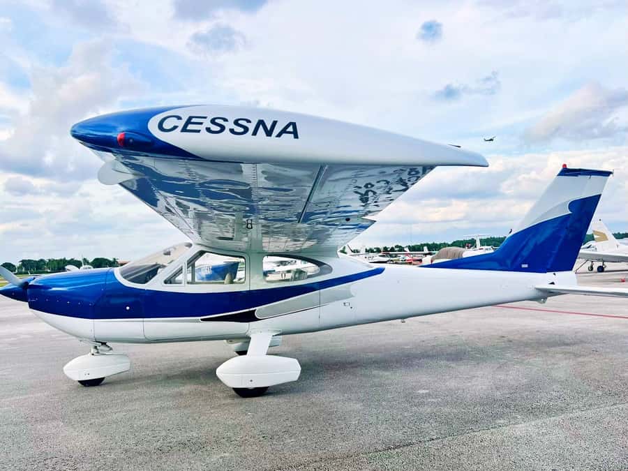 Miami 50-Minute Airplane Tour: Beaches, Islands & Downtown - Billionaire’s Bunker and the Venetian Islands