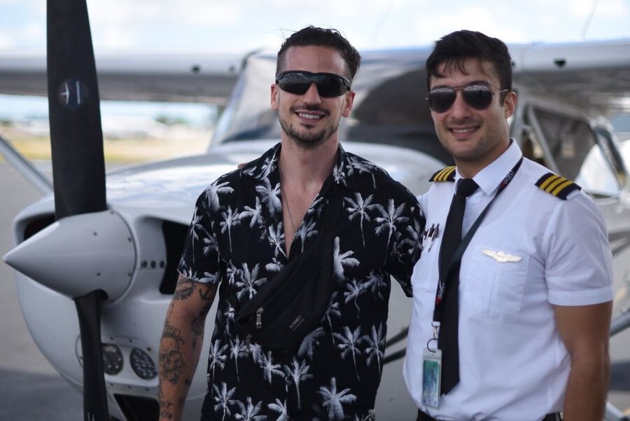 Miami: 60-Minute Airplane Flight Discovery Lesson Ticket - What to bring, and what to leave behind