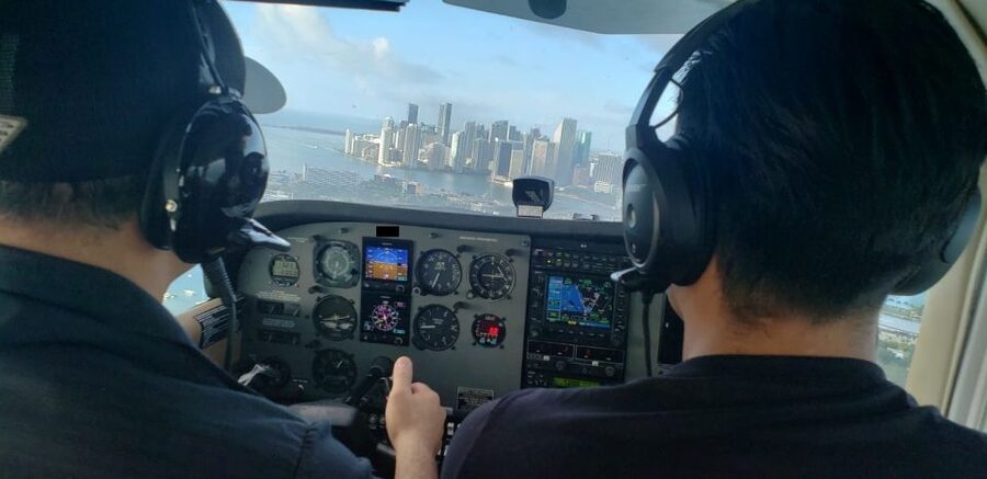 Miami: 60-Minute Airplane Flight Tour - Downtown Towers, the Port, and Bayfront Parks