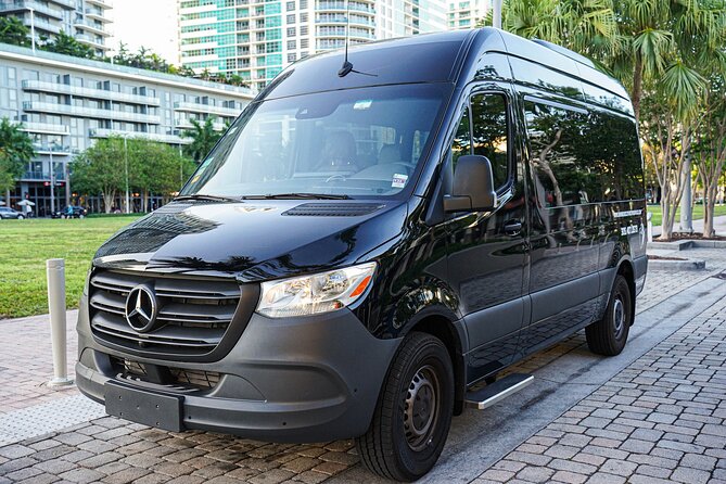 Miami Airport Executive Transfer Service - A private ride instead of an airport shuttle