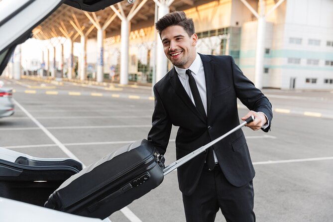 Miami Airport Private Transfer To Miami Beach - Meet and greet service, with a practical human touch