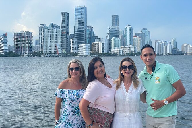 Miami All-In-One: City Sightseeing & water taxi experience - Ocean Drive and the Art Deco district
