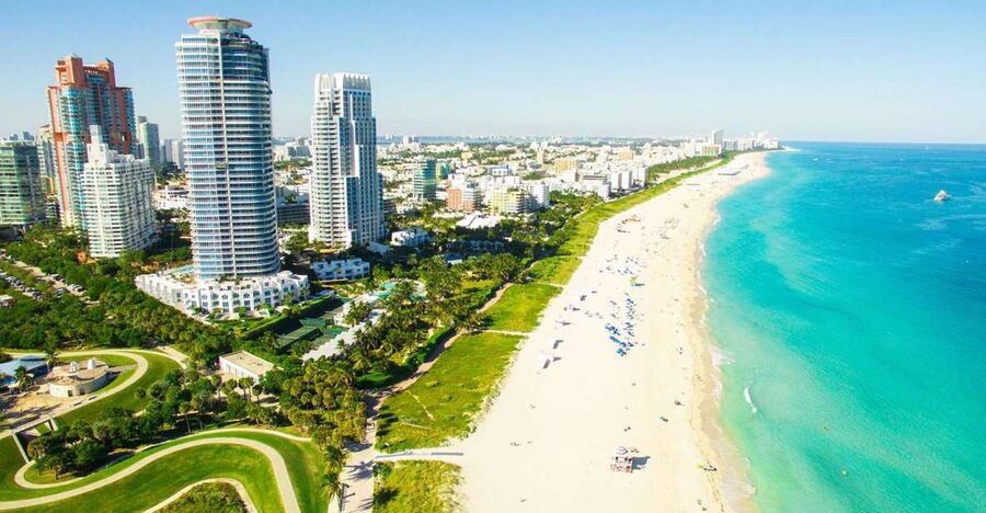 Miami Audioguide - TravelMate app for your smartphone - Who should use this Miami audioguide
