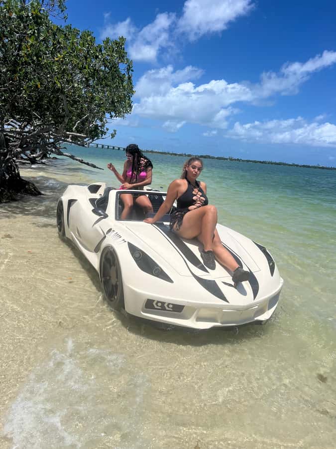 Miami Beach: 1 Hour Jetcar Rentals & 30min Celeb Boat Tour - The one-hour jetcar ride