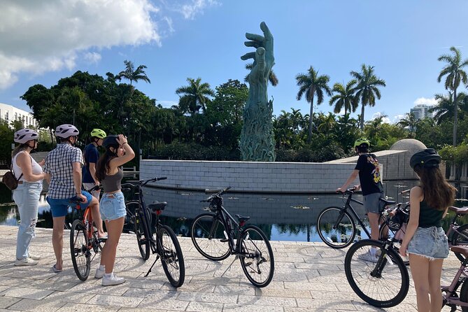 Miami Beach 2-Hour Electric Bike Tour - Ocean Drive: Miami Beach’s famous front porch