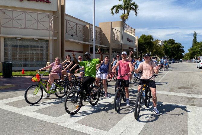 Miami Beach Art Deco Bike Tour - Starting among Miami Beach’s marinas