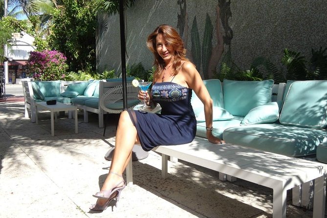 Miami Beach Art Deco Tour with Cocktails - Three cocktails, spaced through the walk