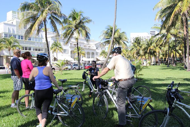 Miami Beach Bike Tour - Lummus Park and Miami Beach Marina