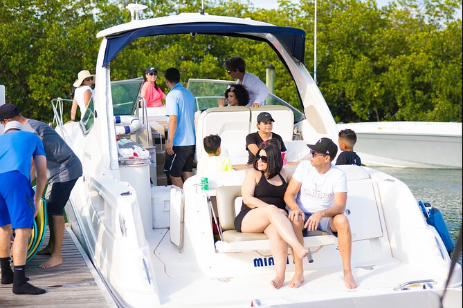 Miami Beach Boat Rental: Unforgettable On-Water Experiences - Cruising Near Miami’s Popular Islands