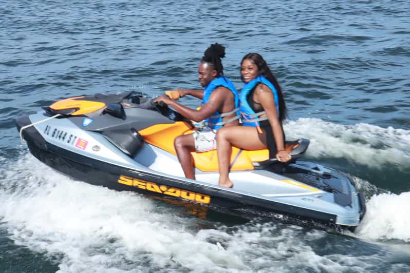 Miami Beach: Boat Ride and Jet Ski Rental - Starting at 2400 Collins Avenue