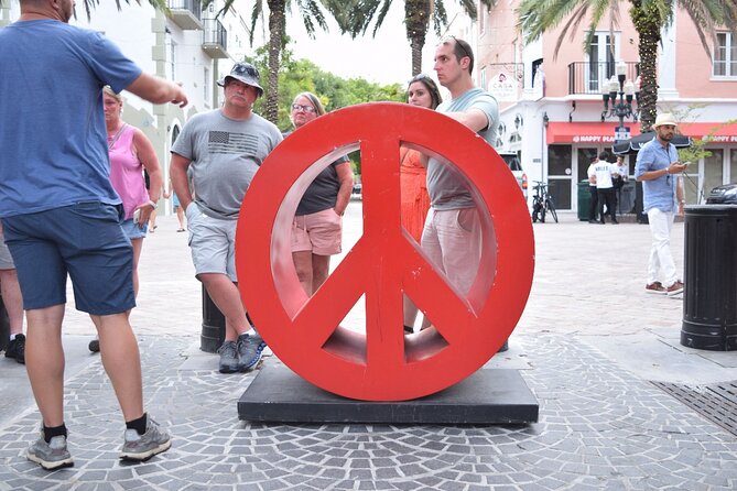 Miami Beach Food and Art Deco Walking Tour - The guides make the difference