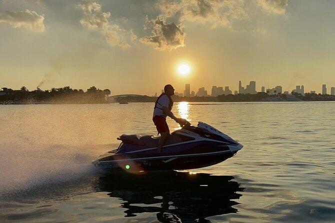 Miami Beach Jet Ski Rental with Boat Ride - Taking to the water from Miami Beach