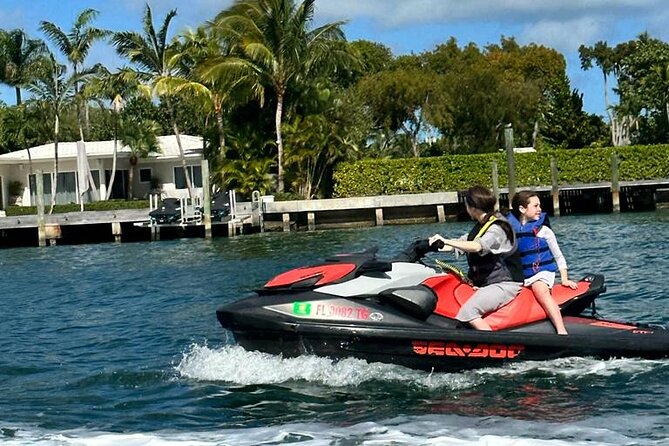 Miami Beach Jetcar - The Florida boating test and who can drive