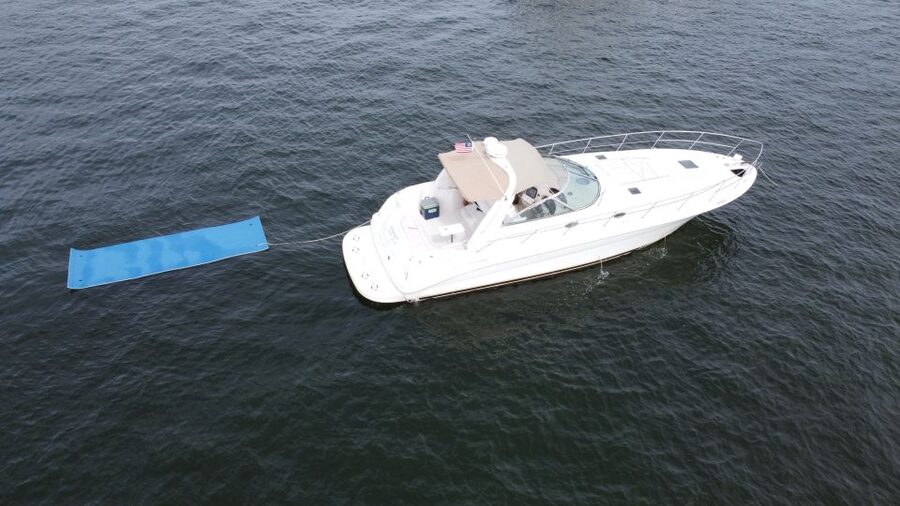 Miami Beach: Private Yacht Rental with Captain - Cruising Past Millionaire Homes
