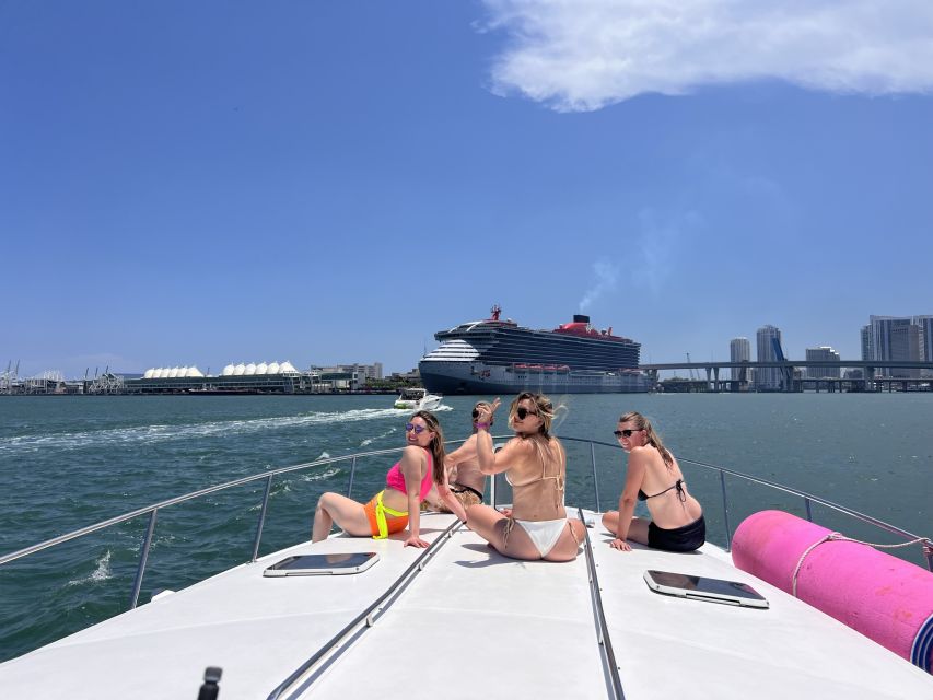 Miami Beach: Private Yacht Rental with Captain - Stopping at Haulover Sandbar