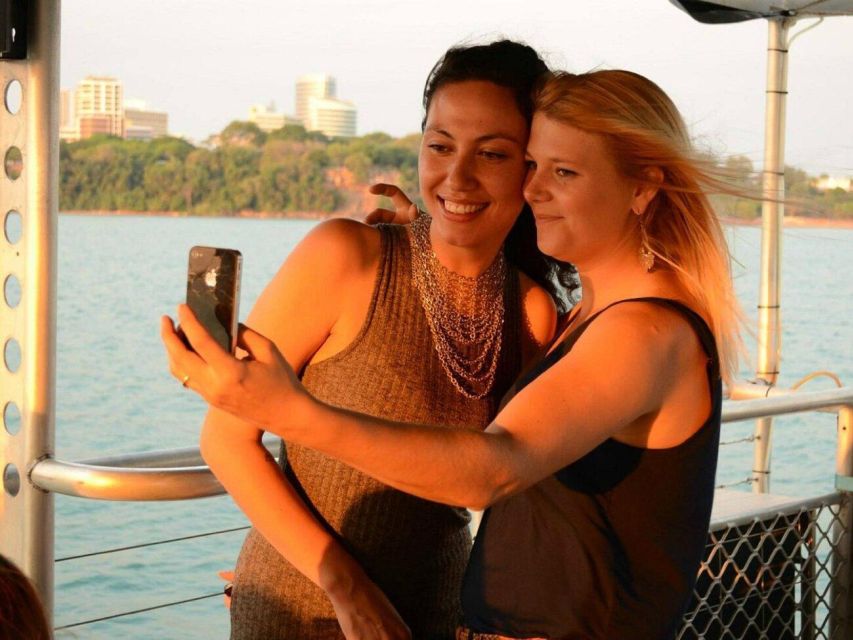 Miami Beach: Vizcaya Sunset Cruise Includes Food and Drink - Following James Deering’s route to Vizcaya