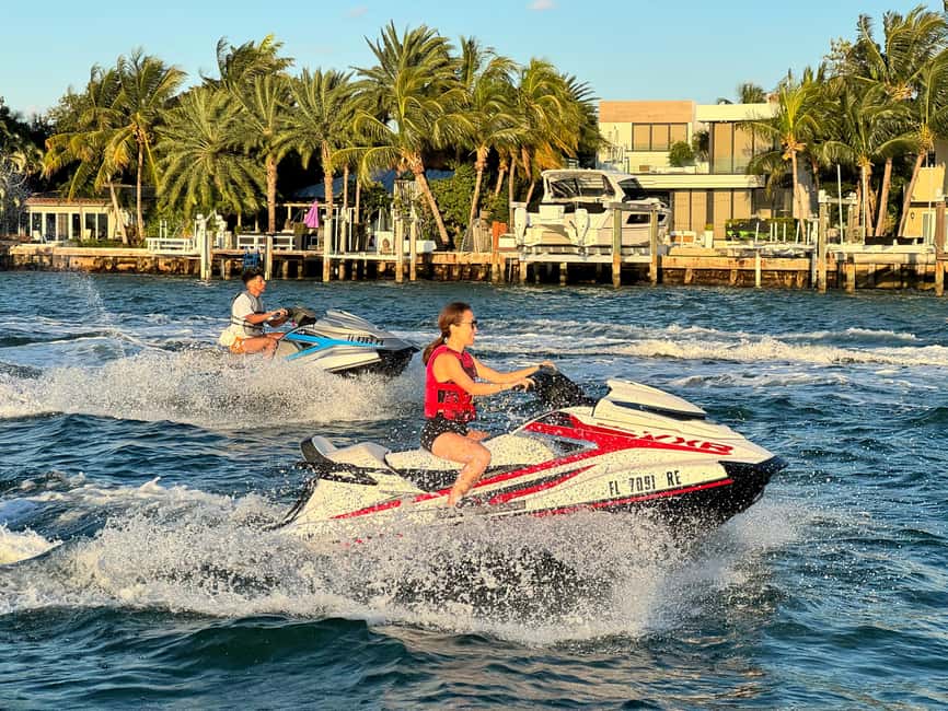Miami Beach: WaveRunner 1 Hour Rental & 1 Hour Boat Ride - Organization has been the weak spot