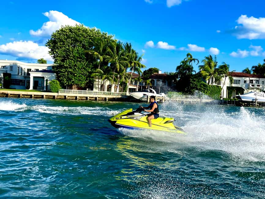 Miami Beach: WaveRunner 1 Hour Rental & 1 Hour Boat Ride - Who will enjoy this outing most
