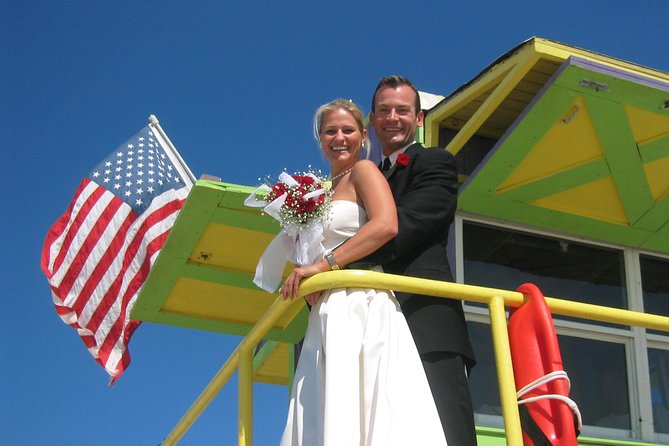 MIAMI Beach Wedding or Vow Renewal Ceremony - A Miami Beach ceremony without a large wedding machine