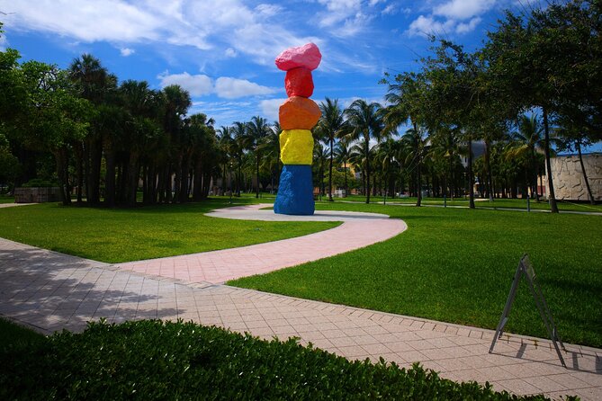 Miami Beaches Self-Guided Driving Audio Tour - Vizcaya and the road toward Coconut Grove