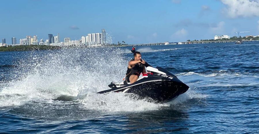 Miami: Biscayne Bay Jet Ski Rental - Starting at the Miami Beach pickup point