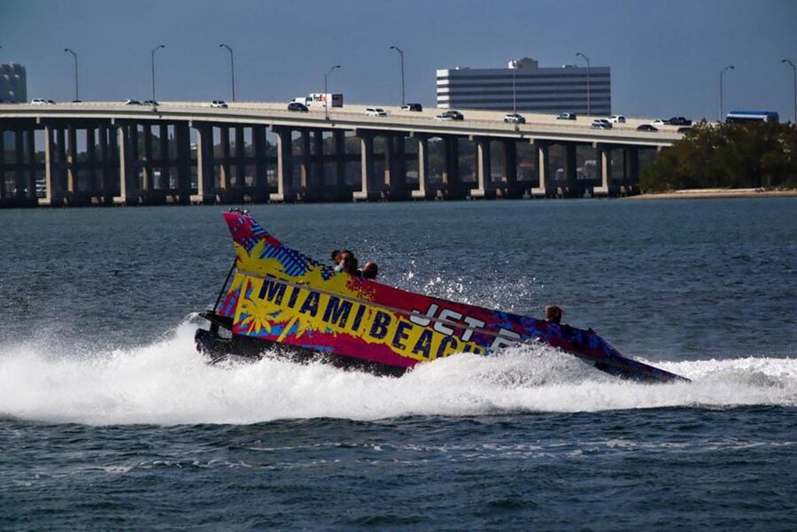 Miami: Biscayne Bay Jet Ski Rental & Free Boat Ride - One hour on a Jet Ski across Biscayne Bay