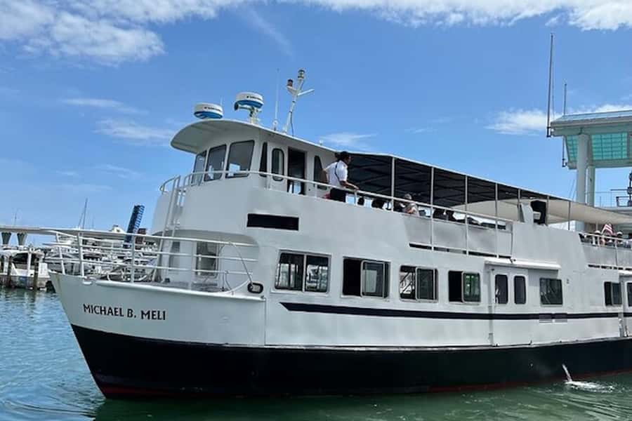 Miami: Biscayne Bay Millionaire's Row Boat Tour - Why a Biscayne Bay cruise is a smart Miami introduction