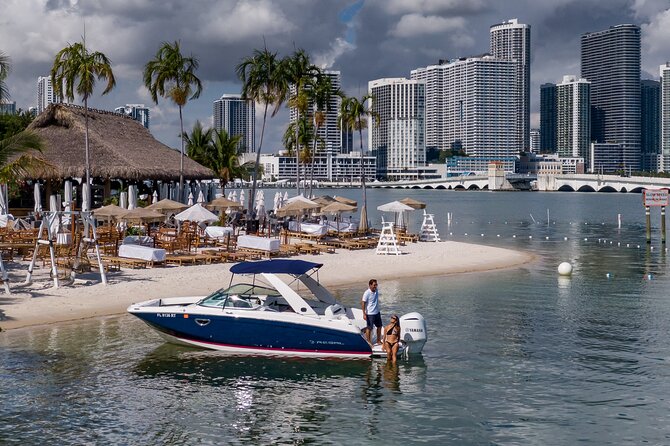 Miami Biscayne Bay Private Boat Experience with Captain - Key points at a glance