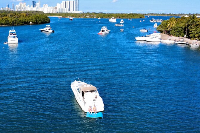 Miami Boat Rental for Day or Sunset Cruise with Captain - What the two-hour cruise actually gives you