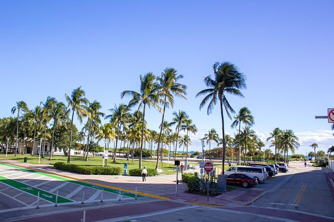 Miami: Bus & Boat Ultimate Sightseeing Combo Tour - Little Havana in a half-hour