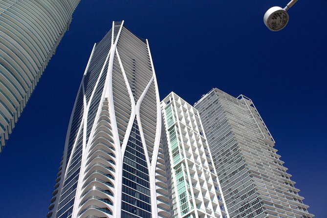 Miami: Bus & Boat Ultimate Sightseeing Combo Tour - Skyline views from the bridge and Biscayne Bay