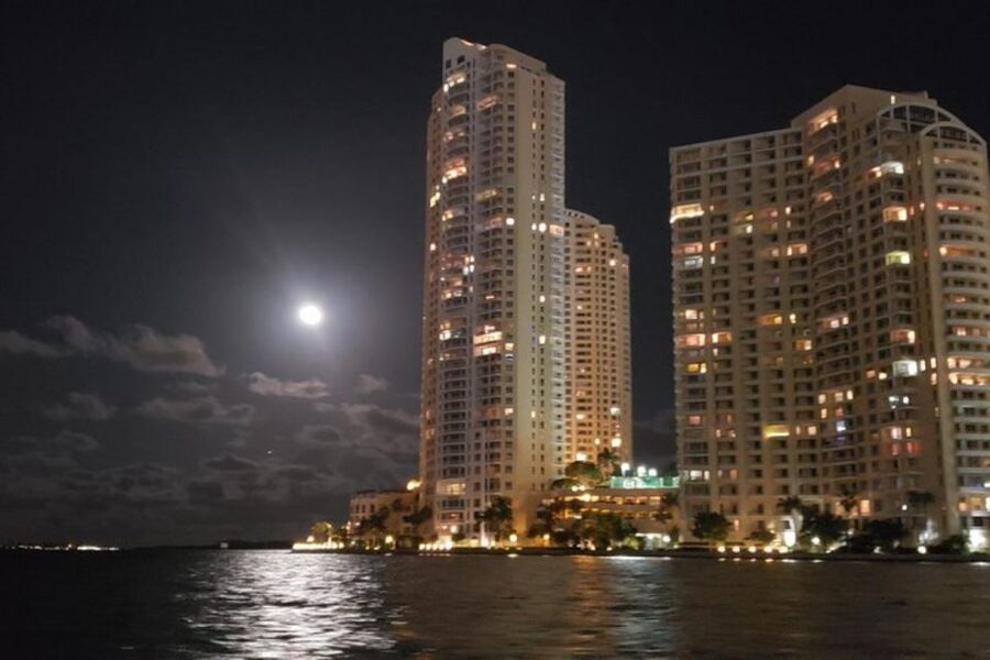 Miami: BYOB Day, Sunset or Night Private Boat Tour - A closer look at the two-hour flow