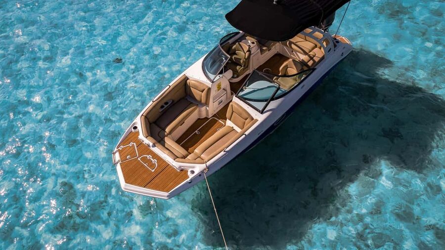 Miami: Celebrity Houses and Star Island Boat Tour - Captains are a major part of the value