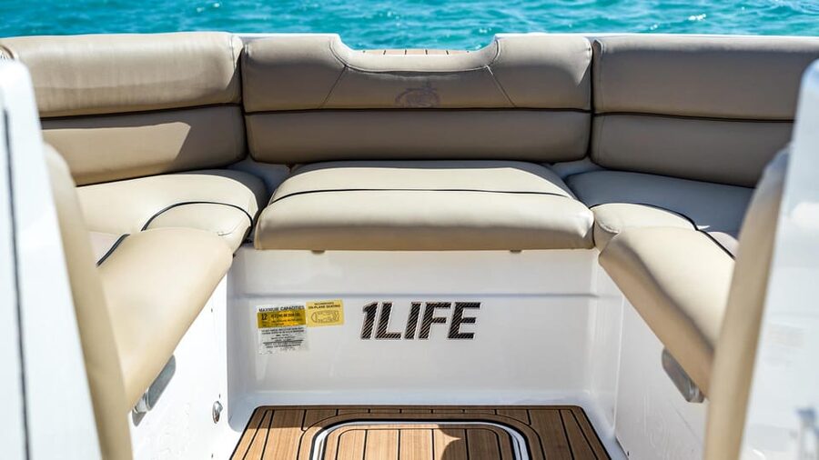 Miami: Celebrity Houses and Star Island Boat Tour - Price, extra charges, and group value