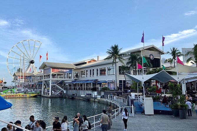 Miami City and Boat Tour Little Havana Included Plus FREE Bike Rental in SoBe - Calle Ocho and the Cuban heart of Miami