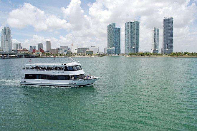 Miami City and Boat Tour Little Havana Included Plus FREE Bike Rental in SoBe - Ocean Drive and the Art Deco District