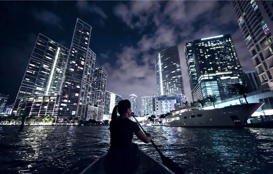Miami: City Lights SUP or Kayak Night Tour - Kayak or stand-up paddleboard?