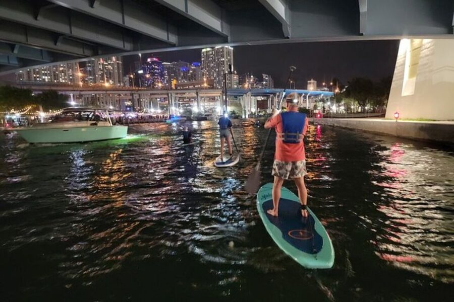 Miami: City Lights SUP or Kayak Night Tour - The social side, with drinks at the end