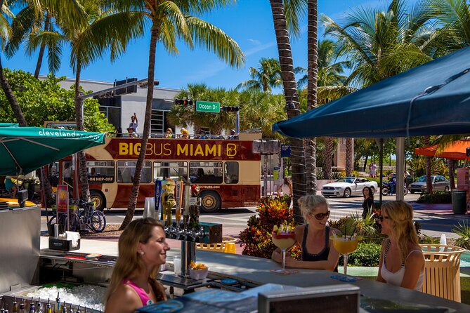 Miami Combo: Open-top Bus Tour and Sightseeing Bay Cruise - Choosing the right seat on the bus