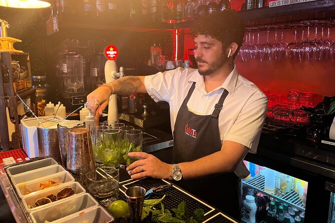 Miami Culture & City Tour – Little Havana with Free Mojito - What the small group and photo service add
