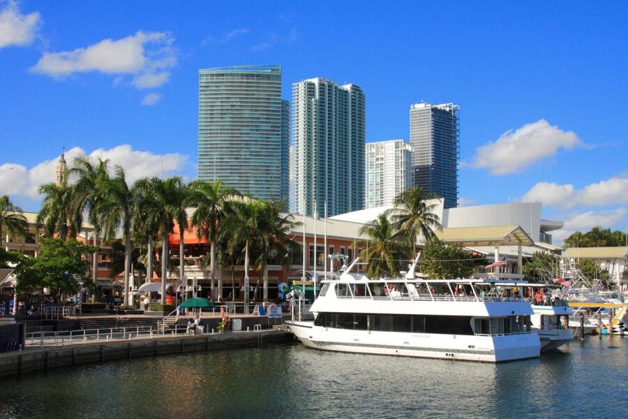 Miami: Double-Decker Bus Tour with Optional Boat Cruise - How much time should you allow?